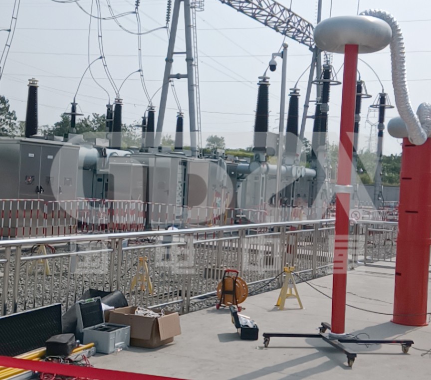 試驗現(xiàn)場.jpg 試驗現(xiàn)場.jpg