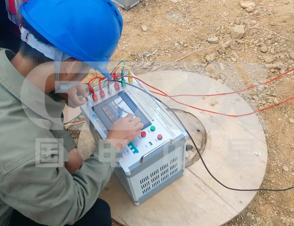 調試設備.jpg 調試設備.jpg